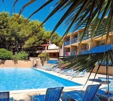 Sanary Sur Mer Appartement 30M2 T2 Avec Terrasse Piscine 10Min A Pied De La Plage Zewnętrze zdjęcie